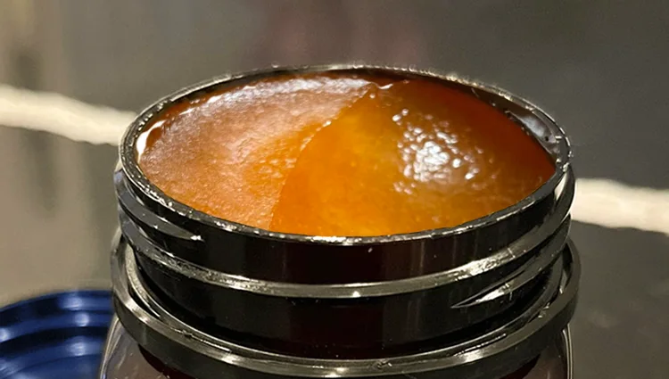 manuka health honey color and texture