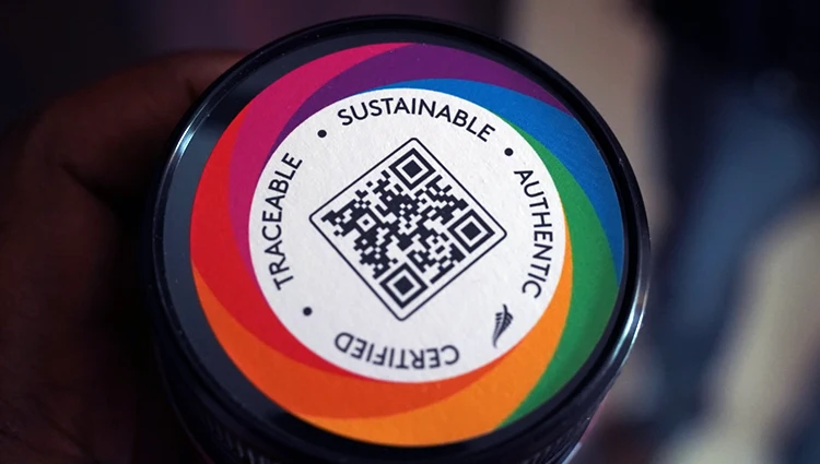 QR code on the jar lid